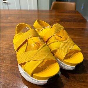 Nurture “Roam” Yellow Lightweight Sandals with Adjustable Straps